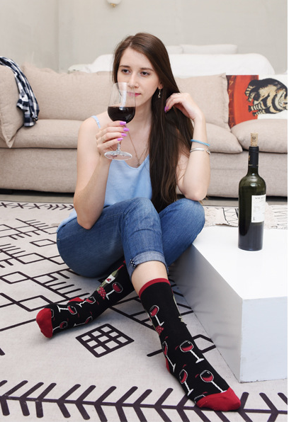 wine woman socks